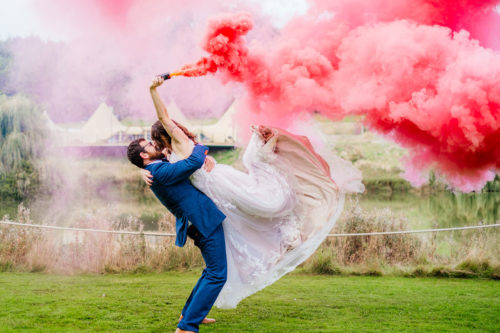 Advice for using coloured smoke bombs in your wedding photos - Charlie ...